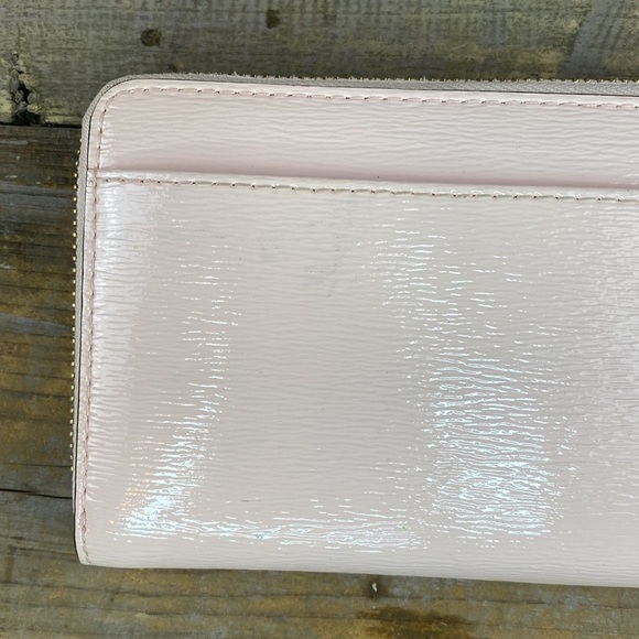 Kate Spade Patent Leather Pink Wallet With Bow - Picture 6 of 14
